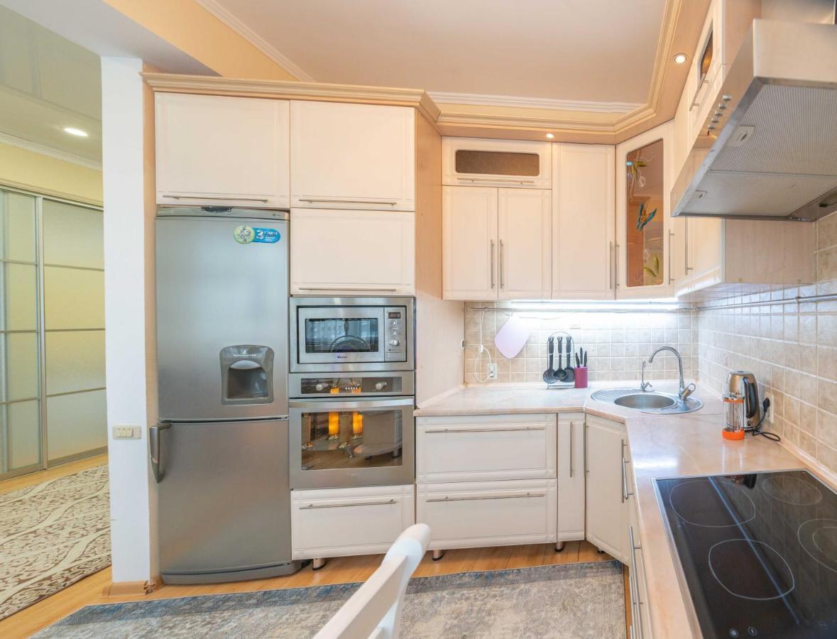 Апартаменты Люкс Рядом С Рекой Иртыш Pavlodar Extérieur photo